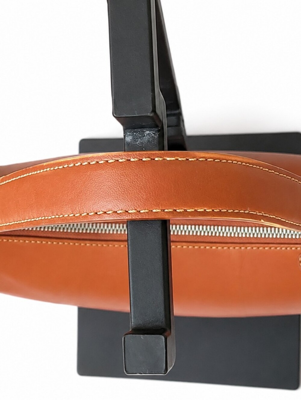 Coach Vintage Demi Hampton Caramel Leather Shoulder Bag #7587 - Picture 3 of 10